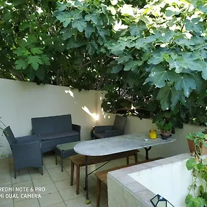 en-ville-avec-un-air-de-campagne.fr-provencehotel.com/