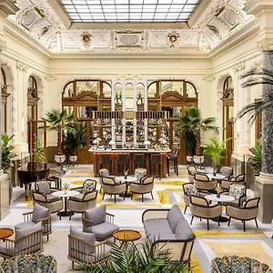 Nh Collection Carlo Iv ***** Praag