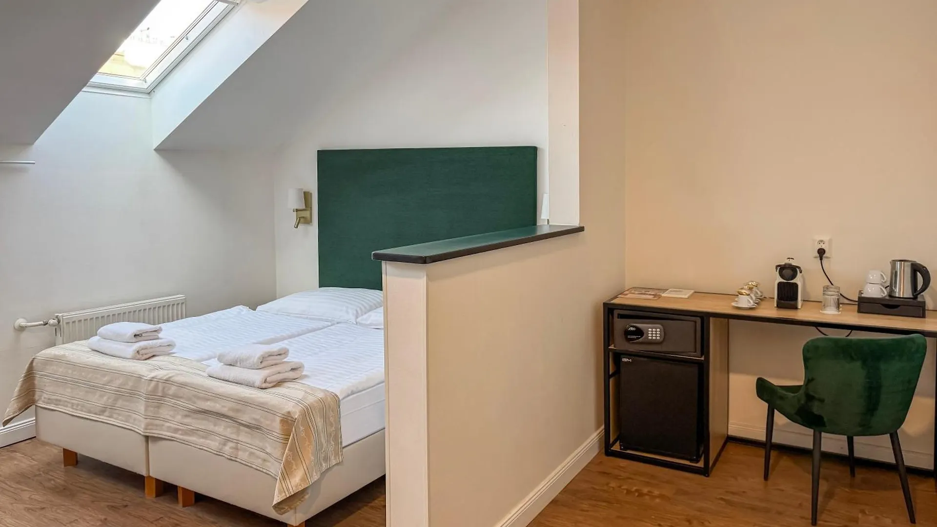 Hotel Mala Strana Prague 4*,  Czech Republic